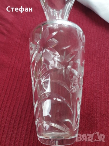 Кристална ваза, снимка 8 - Антикварни и старинни предмети - 52476634