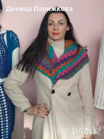 Ръчно плетен триъгълен шал модел „Белисимо“, снимка 12 - Шалове - 52749580