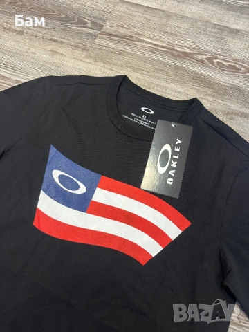 Мъжко!Oakley USA Flag Tee размер ХС-Уголемена,пасва за С размер, снимка 3 - Тениски - 53850403