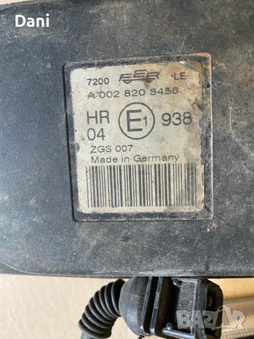 Халогенен фар от Mercedes Actros MP1 / A 002 820 8456, снимка 3 - Аксесоари и консумативи - 41058217