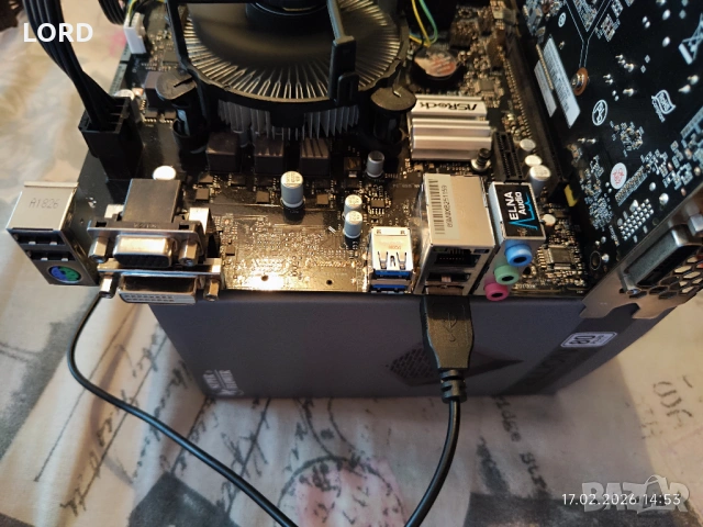 Комплект Intel G5400, Asrock H310, RAM 8GB DDR4, снимка 5 - Процесори - 53509378