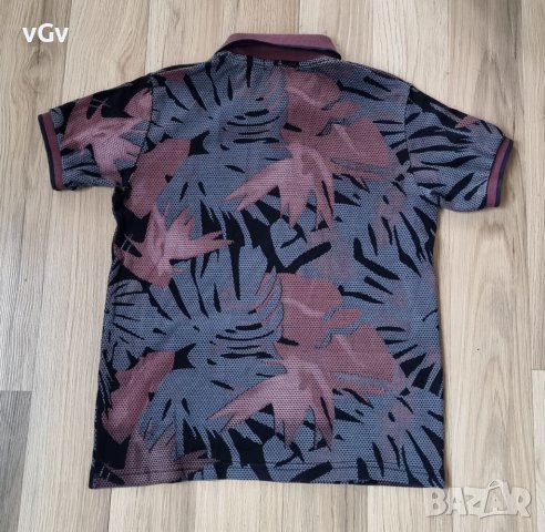 Маркови тениски за момче 10-11г. - 4us,Boss,Moschino,Dsquared2,Givenchy , снимка 17 - Детски тениски и потници - 41493481