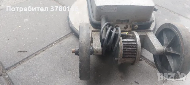еднодискова AKA двигател , снимка 4 - Резервни части за машини - 50233382