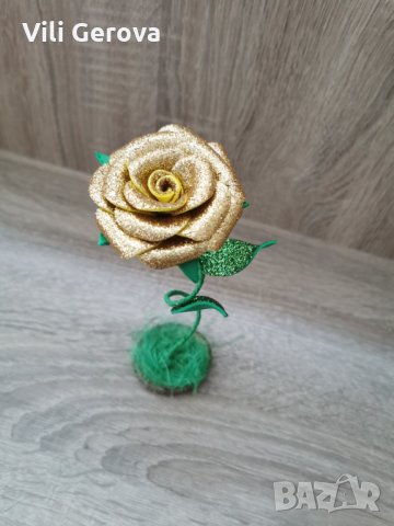 Роза върху дръвче , снимка 4 - Изкуствени цветя - 34010011