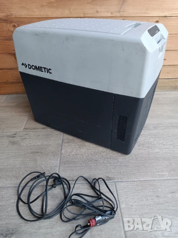 Хладилна чанта DOMETIC  Waeco.  12/24/220 волта , снимка 4 - Хладилни чанти - 53650049