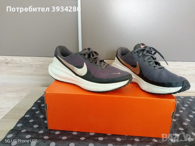 NIKE Обувки W REVOLUTION 8