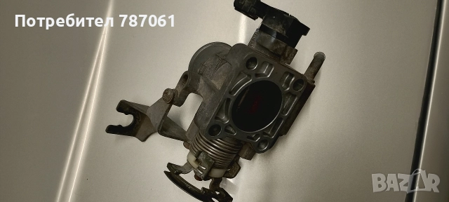 дроселова клапа ., снимка 2 - Части - 52979166