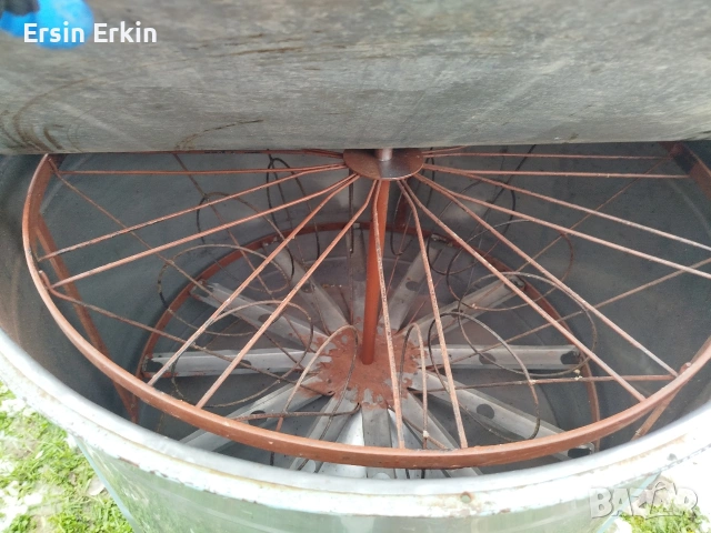 центрофуга за вадене на мед, снимка 6 - За пчели - 51689534