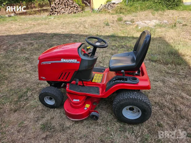 ТРАКТОРНА КОСАЧКА BRIGGS&STRATTON/SNAPPER. USA 🇺🇸 23.КОНЯ ПЕРФЕКТНА , снимка 5 - Градинска техника - 55711034