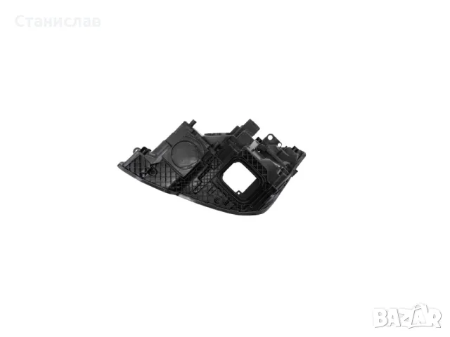 Дясна основа (корпус) за фар за Mercedes E-Class Coupe W207 (2014-2016), снимка 3 - Части - 47928552