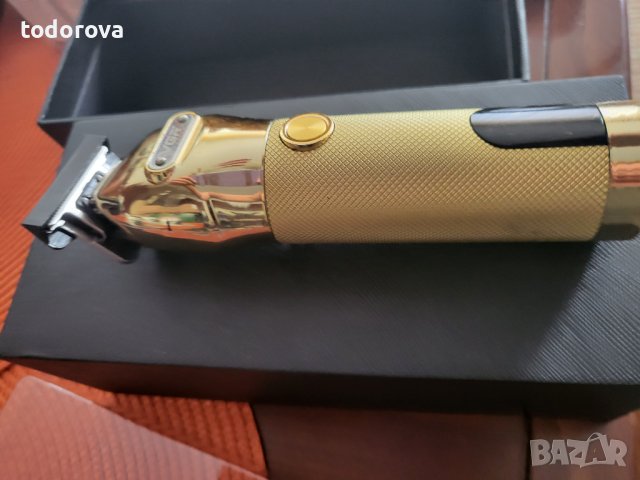 МАШИНКА ЗА ПОСТРИГВАНЕ, снимка 2 - Машинки за подстригване - 41923964