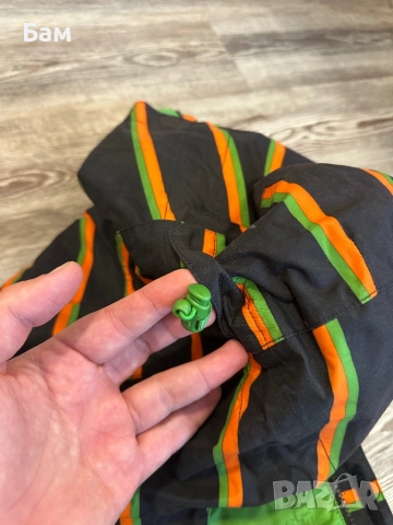 Мъжко!Ски/Сноуборд яке Burton размер М, снимка 4 - Зимни спортове - 52711298