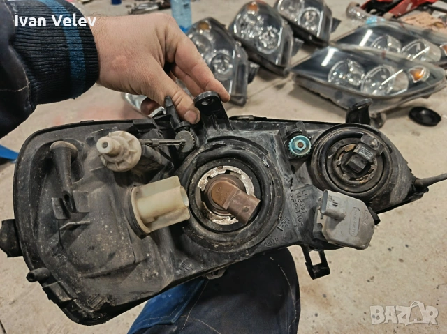 Фарове за Опел Астра Г 1998г.-2004г. hella перфектни, снимка 7 - Части - 53671467