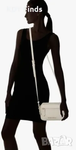 Valentino малка бяла чанта , снимка 11 - Чанти - 56117068
