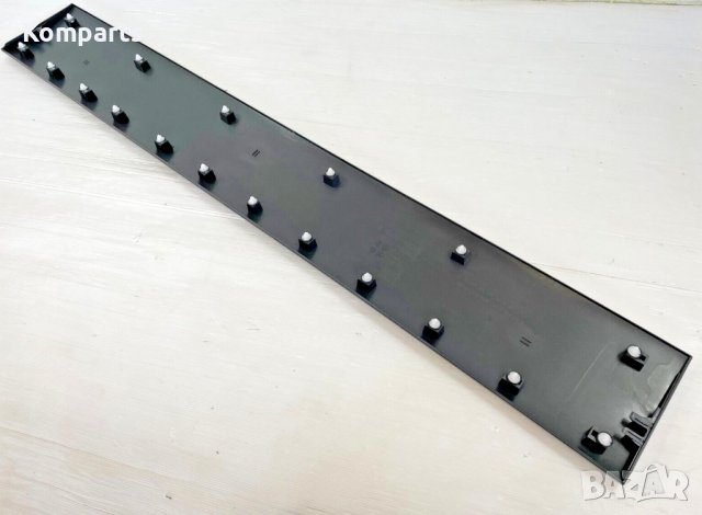 Оригинална странична лява лайсна лайстна за Mercedes-benz Sprinter W910 A9106906800, снимка 4 - Части - 41864001