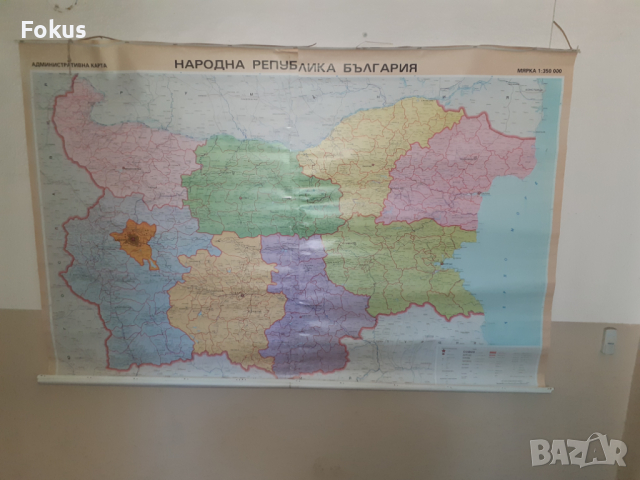 Стара голяма хартиена карта на НРБ, снимка 2 - Антикварни и старинни предмети - 44534247