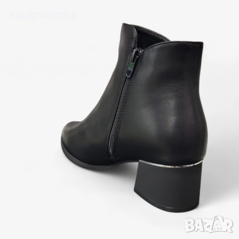 Дамски елегантни боти на ток в черно B4162-1 black, снимка 3 - Дамски боти - 52399103