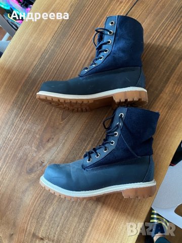 Детски обувки, ботички.