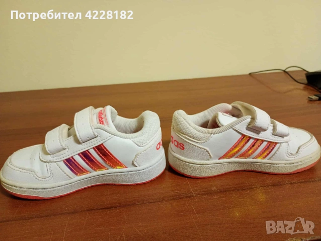 Детски обувка Adidas, снимка 3 - Детски обувки - 53309803