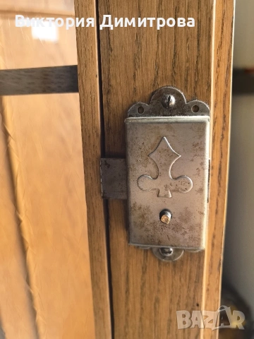 Ъглова витрина Антик , снимка 6 - Секции и витрини - 53611495