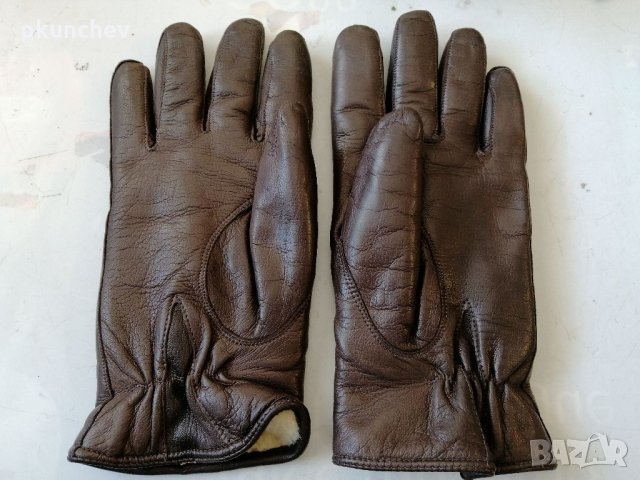 Дамски ръкавици - кожени, български.