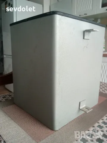 Метални кутии--4 бр.Цената е за всичките., снимка 1