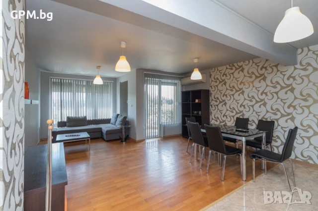 Nadia's Breeze - Spacious 1BR Apartment near the Beach