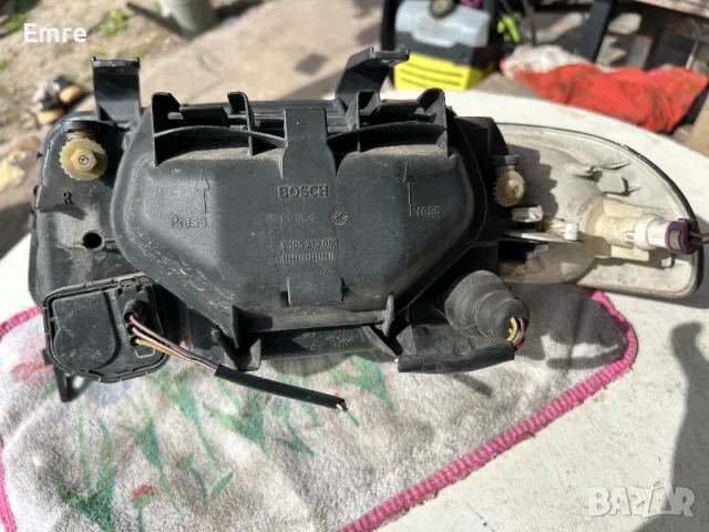 Десен фар за Audi A4 B5, снимка 3 - Части - 49478380