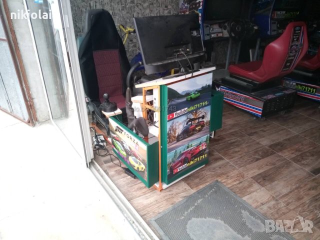 Симулатор на Logitech g 920 с Xbox series s с монетник и ръчна спирачка , снимка 3 - Xbox конзоли - 42083718