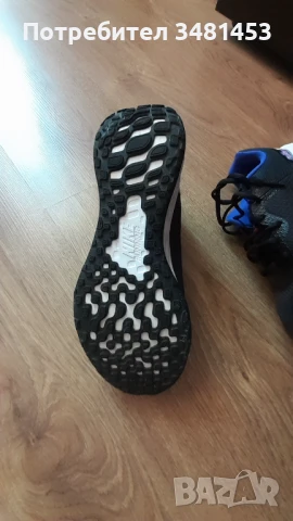 Дамски маратонки Nike 37.5 Като Нови, снимка 5 - Маратонки - 51235791