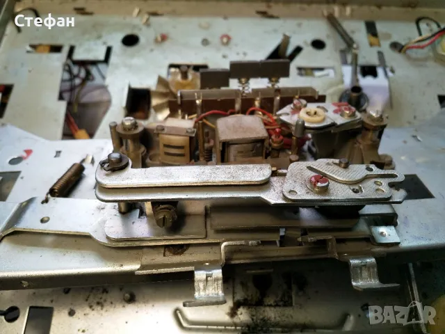 Магнетофон ZK 140T на части, снимка 2 - Радиокасетофони, транзистори - 48765870