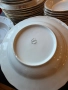 Порцеланови чинии, снимка 3