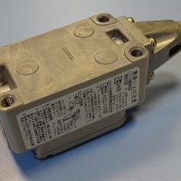 изключвател Omron WLD2 limit switch 10A 500V, снимка 5 - Резервни части за машини - 39639078