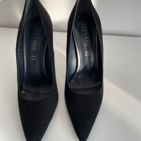 Черни обувки от естествен велур, снимка 2 - Дамски обувки на ток - 36252156