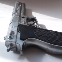 Метален полицейски пистолет GONHER №45 Made in Spain, снимка 3 - Колекции - 44495050
