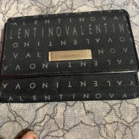 Портфейл valentino, снимка 2 - Портфейли, портмонета - 40591985