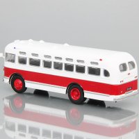 ЗИС-155 градски автобус 1949 - мащаб 1:72 на DeAgostini моделът е нов в блистер, снимка 2 - Колекции - 42730447