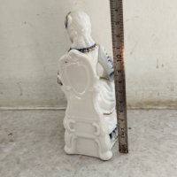 порцеланова статуетка, снимка 4 - Други ценни предмети - 42648756