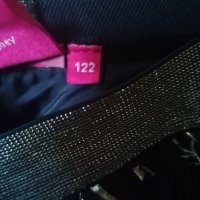 Нова с етикет пола мини маус 122 размер , снимка 2 - Детски рокли и поли - 41147073