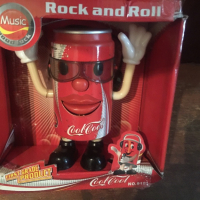 Музикална кутия тип кенче на cool cool/coca cola, снимка 1 - Колекции - 36309469