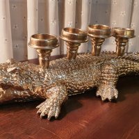 Грамаден качествен крокодил– свещник, Италия, 50см, снимка 1 - Антикварни и старинни предмети - 34497897