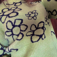 Пуловер на цветя, снимка 3 - Блузи с дълъг ръкав и пуловери - 44727609