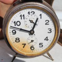 Настолен немски часовник будилник, снимка 6 - Антикварни и старинни предмети - 44515766