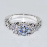 Посребрен пръстен с австрийски кристали, снимка 5 - Пръстени - 41561144