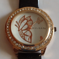 Красив дамски часовник BVLGARI с кристали Сваровски кожена каишка - 15283, снимка 2 - Дамски - 36194479