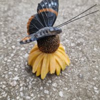 Пеперуда върху цвете– силен двоен магнит., снимка 3 - Декорация за дома - 41561619