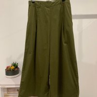Дамски панталон тип пола в размер S, снимка 3 - Панталони - 44294290