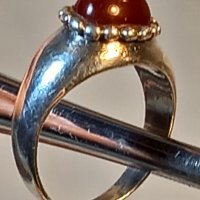 Стар сребърен пръстен с червен кехлибар , снимка 4 - Пръстени - 39329129