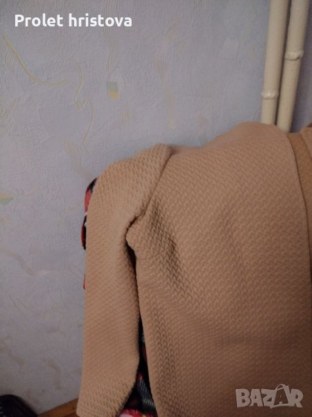 Красиво, памучно  манто-жакет/цветът е много сладко розово- бежаво, но не се получава на снимката/, снимка 1