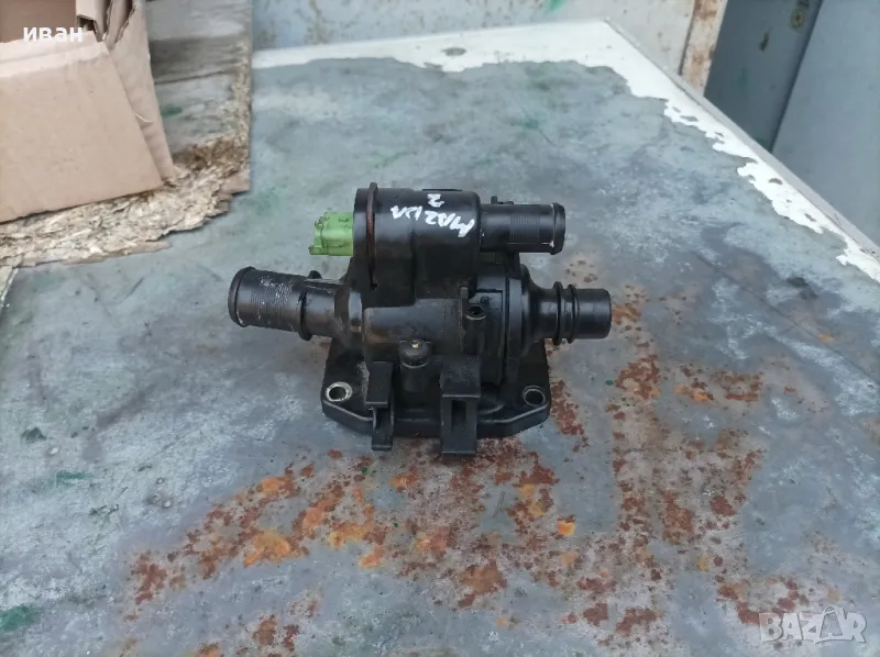 Корпус термостат за Мазда 2 1.4 CD. 68 кс. 2003 год., снимка 1